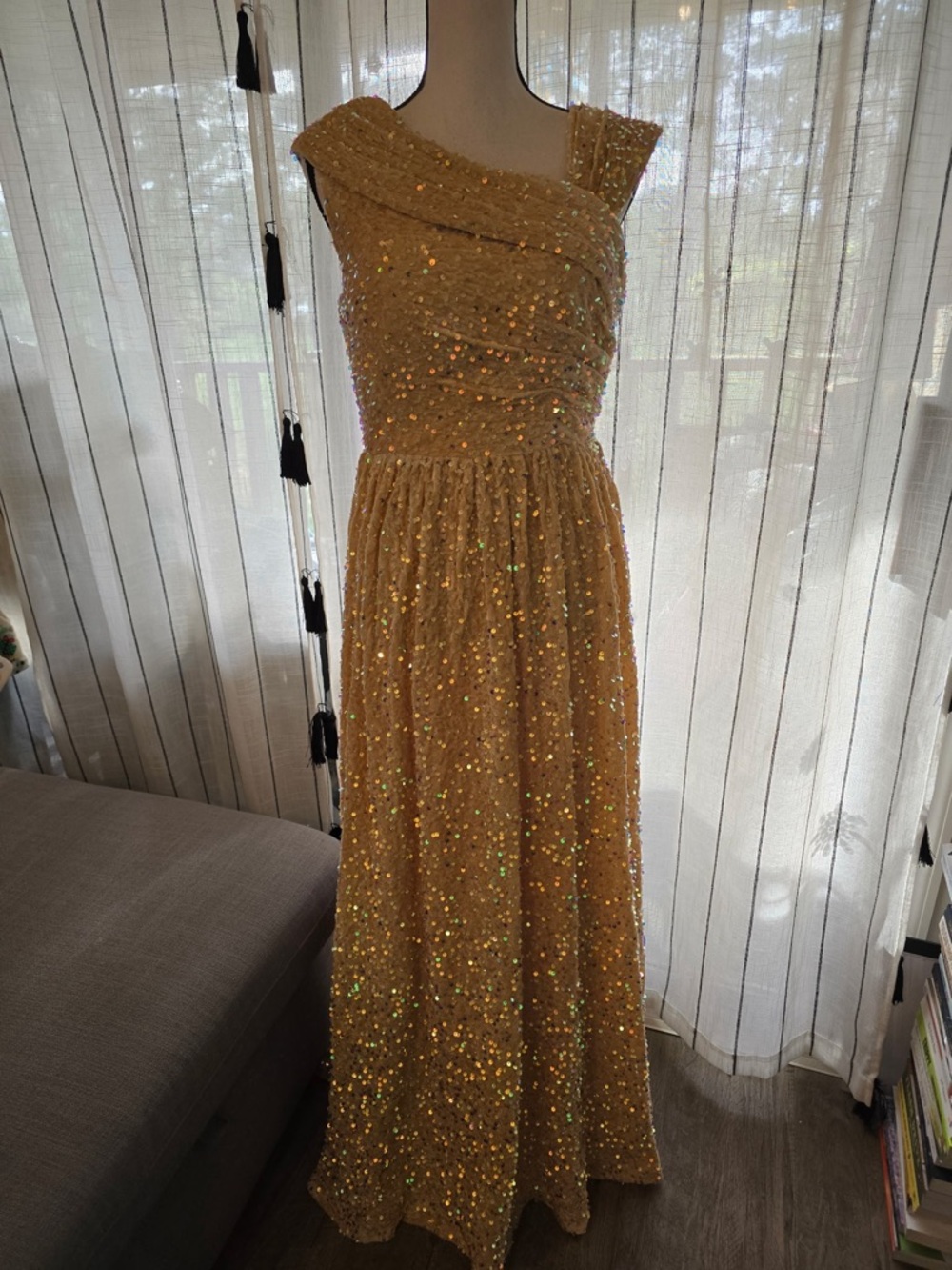 Gold One-Shoulder Sequin Evening Dress